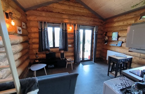 Murat-le-Quaire Cabina | La chouette K Banne