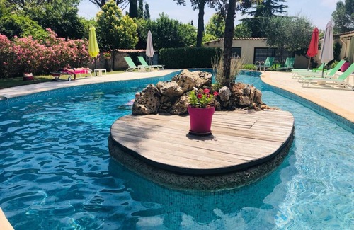 Callian Casa | La Cigale Bleue à Callian
