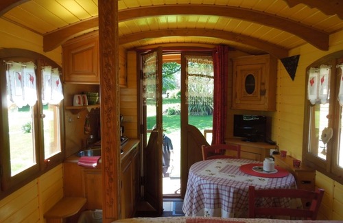 Pluvigner Alquiler De RV | La Clé des Roulottes Campsite