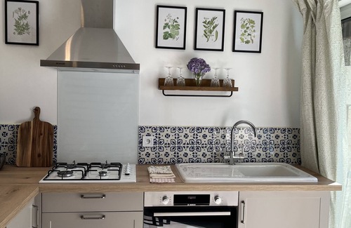 Saint-Romain Cabaña | La Colline de Tilleul - beautiful cottage near Aubeterre with pool 4 Star Rated!