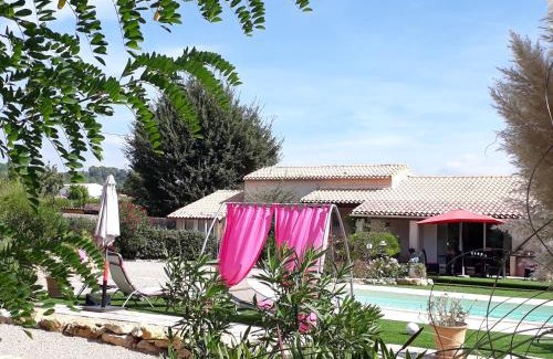 Tourrettes Cama Y Desayuno | La Colombe