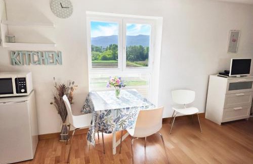 Montelimar Apartamento | La Colombière - Vue imprenable sur l'Ardèche - Très Calme - Très bien situé - Résidence Privée