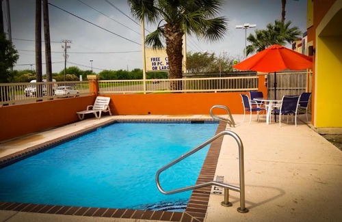 Brownsville Hotel | La Copa Inn Brownsville