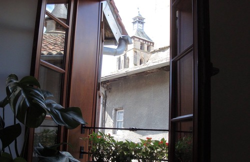 Beaulieu-sur-Dordogne Apartamento | La Correze, encantador apt. centro del pueblo medieval a pie hasta el río