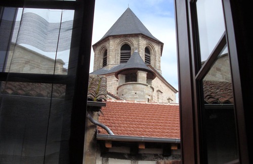 Beaulieu-sur-Dordogne Apartamento | La Correze, encantador apt. centro del pueblo medieval a pie hasta el río