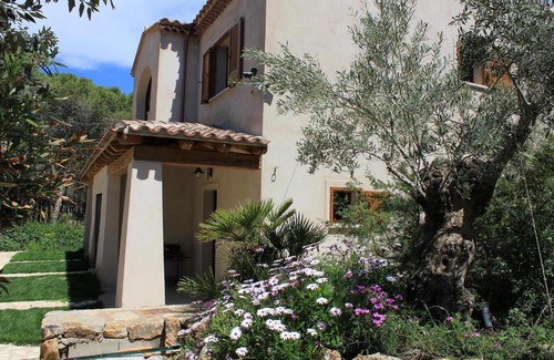 Cala Liberotto Casa | La Corte degli Ulivi Appartamenti
