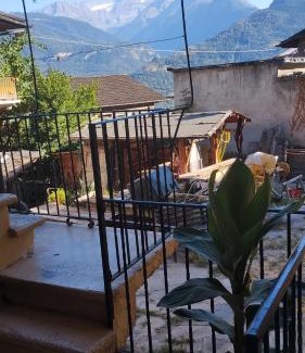 Saint-Pierre Apartamento | La corte del meleto - appartamento in stile Valdostano