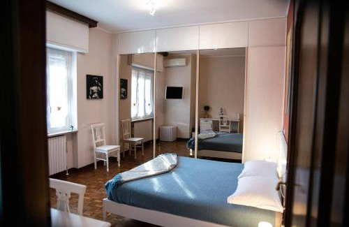 Rozzano Cama Y Desayuno | La Corte di Aldo