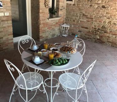 San Giovanni In Marignano Cama Y Desayuno | La Corte