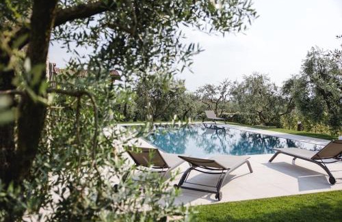 Calmasino Apartamento | LA CORTESE by La Rondinella Apartments