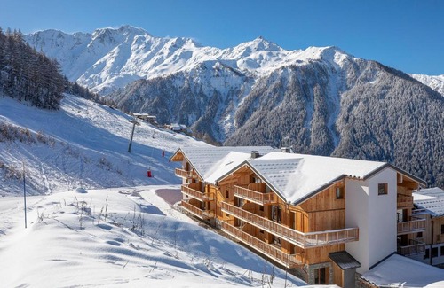 Plan Peisey Apartamento | La Cour aux Ecureuils