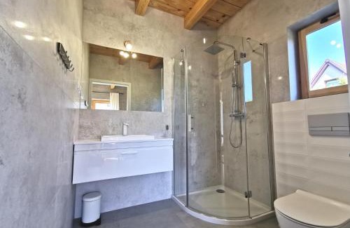 Nowecin Casa | La Cubita - Domki i Apartamenty