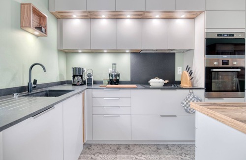 Cadours Casa | La Demeure de Jeanne – Elegancia y Confort cerca de Toulouse, Ideal para Familias o Amigos