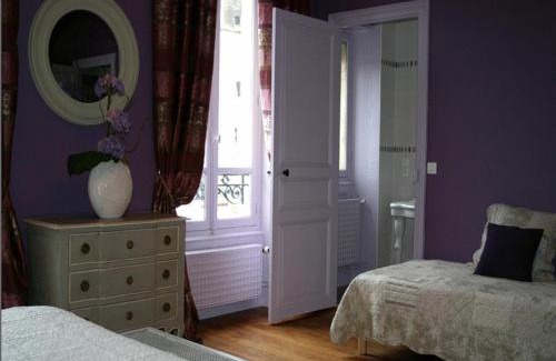 Republique Cama Y Desayuno | La Demeure de Laclais