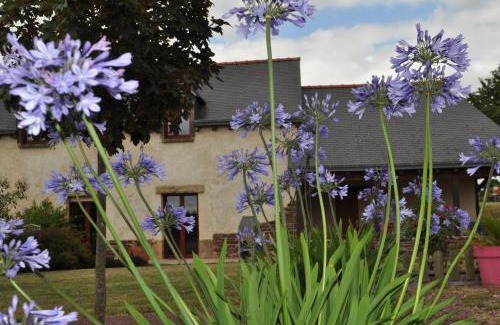 Loscouet-sur-Meu Casa | La Demeure de Merlin l'Enchanteur