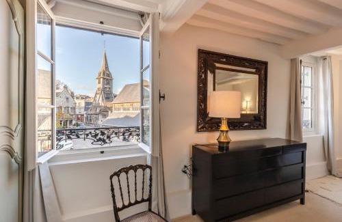 Honfleur Casa | La Demeure du Clocher 4 AC On the Port & Place Sainte-Catherine 8 g