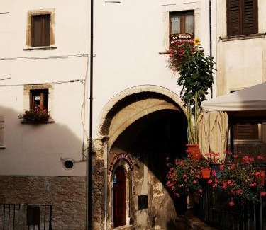 Scanno Cama Y Desayuno | La Dimora di d'Annunzio