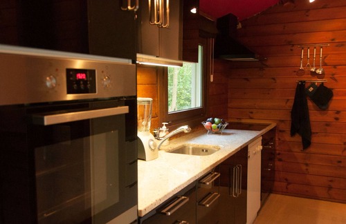 Knesselare Chalet De Esquí | Chalet acogedor La Dolce Vita en plena naturaleza con sauna y jacuzzi
