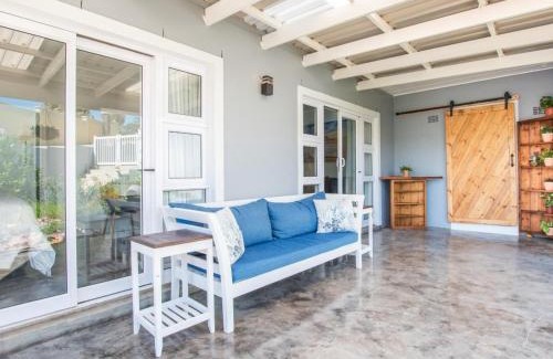Mountainside Casa | La Dolce Vita Gordon’s Bay
