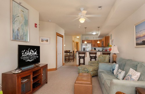 Nags Head Condominio | La Dolce Vita II: Soundfront condo w/sunset views, community pool, 2 en-suites!