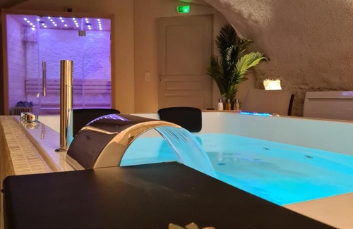 Dole Cama Y Desayuno | La Dolce Vita Spa privatif