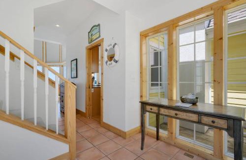 Chincoteague Casa | La Dolce Vita - Waterfront with boat dock!