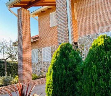 El Casar Casa | La Encina, casa tranquila con excelentes vistas