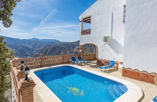 Alora Villa | La Encina de Alora Álora by Ruralidays