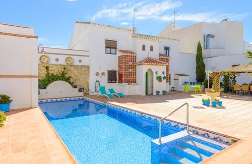 La Joya Villa | La Fábrica de Juan Antequera - La Joya by Ruralidays