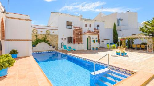 La Joya Casa | La Fábrica de Juan Antequera - La Joya by Ruralidays
