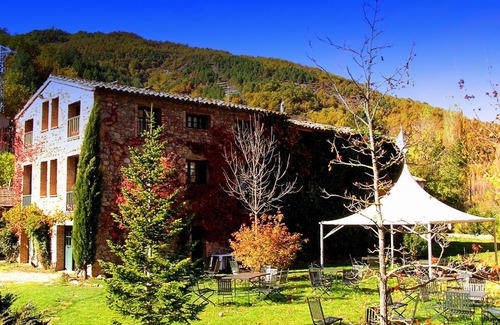 Senterada Casa | La Fabrica Casa Rural