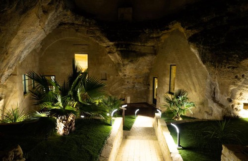 Doue-la-Fontaine Apartamento | La falaise perdue : Suite troglodyte grandiose