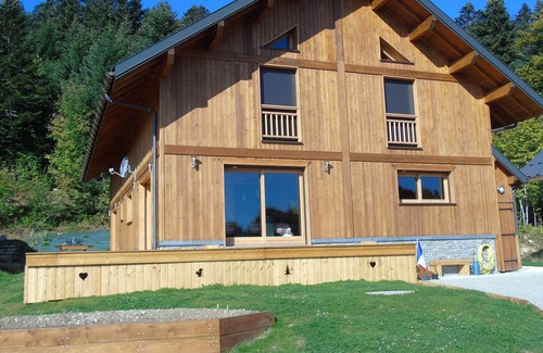 La Feclaz Apartamento | El apartamento en chalet FECLAZ en los esquís.