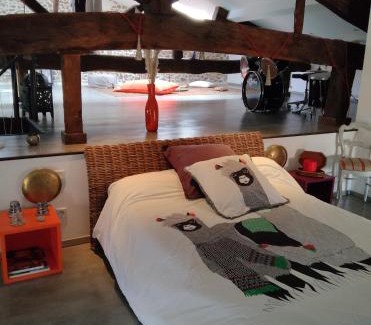 Villerest Cama Y Desayuno | LA FEE VIVIANE