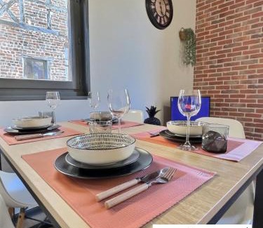 Chatillon-sur-Chalaronne Apartamento | 'La Fenêtre sur le marché' de Miss.K Conciergerie