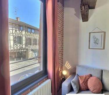 Chatillon-sur-Chalaronne Apartamento | 'La Fenêtre sur le marché' de Miss.K Conciergerie