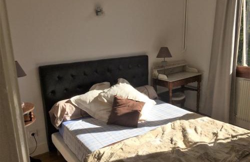 Commelle-Vernay Cama Y Desayuno | La Ferme aux Biches