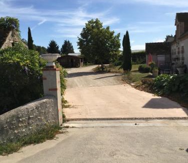 Thoury Cama Y Desayuno | La Ferme de la Maugerie