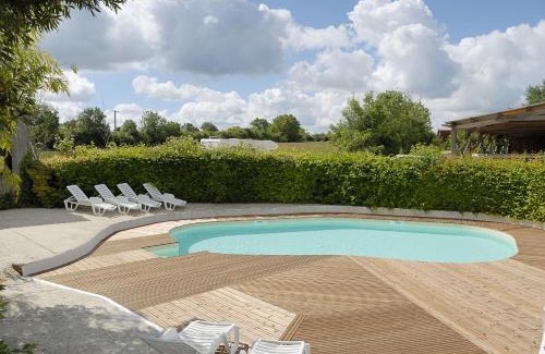 Benet Cama Y Desayuno | La Ferme du Marais Poitevin - Chambre d'hôtes