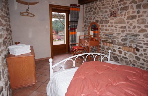 Montromant Cama Y Desayuno | La Ferme du Thiollet