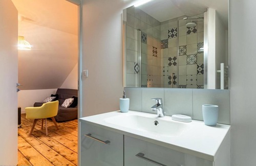 Maxilly-sur-Saone Casa | Vrbo Property