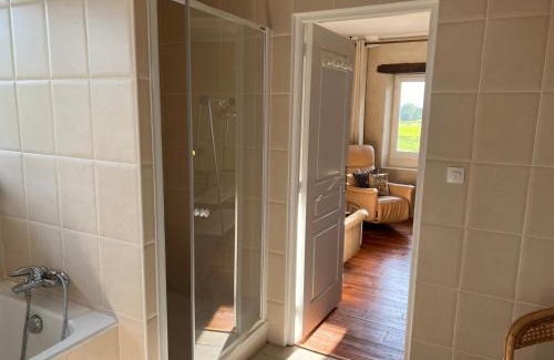 Baie du Cotentin Cama Y Desayuno | La Fiere Bridge Guest House