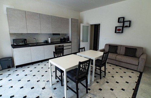 Gorizia Apartamento | La Finestra sul Corso Gorizia