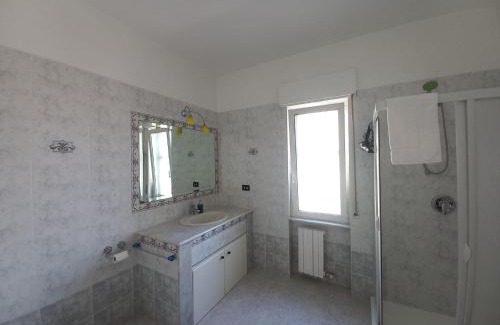 Castellaneta Apartamento | La finestra sul cortile