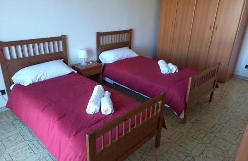 Castellaneta Apartamento | La finestra sul cortile
