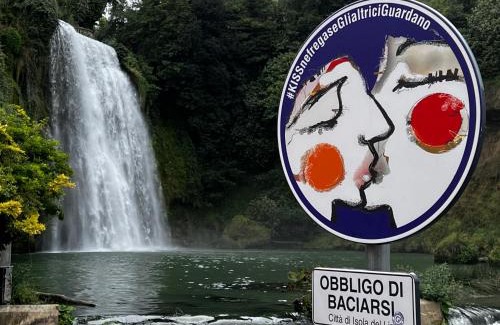 Isola del Liri Apartamento | La finestra sulla cascata