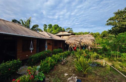 Uramba National Park Casa | La finquita de jamgara