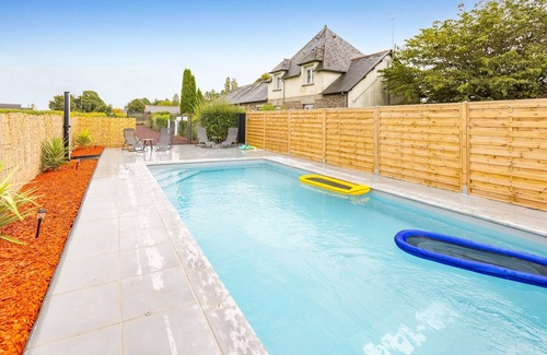 Paimpont Casa | La Fleur de Vie - Maison avec piscine et jacuzzi