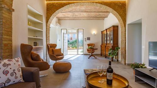 Siena Villa | La Fonte Di Santa Regina 16, Emma Villas