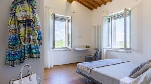 Siena Villa | La Fonte Di Santa Regina 16, Emma Villas